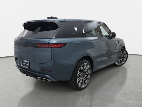New 2026 Land Rover Range Rover Sport Dynamic SE image 5