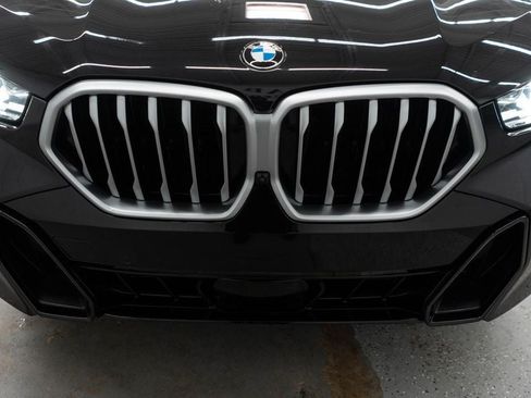 Used 2025 BMW X6 xDrive40i w/ Climate Comfort Package AWD/4WD image 49