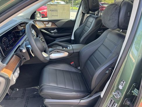 New 2026 Mercedes-Benz GLS 450 GLS 450 image 2