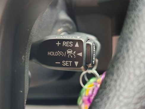 Used 2023 Toyota Tacoma SR AWD/4WD image 28