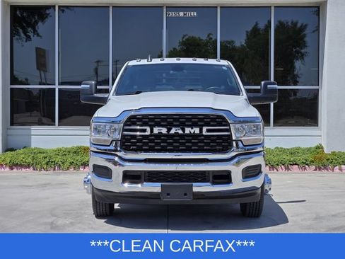 Used 2024 RAM 3500 SLT w/ Quick Order Package 2YG SLT AWD/4WD image 2