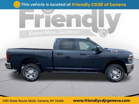 Used 2026 RAM 2500 Tradesman AWD/4WD image 4