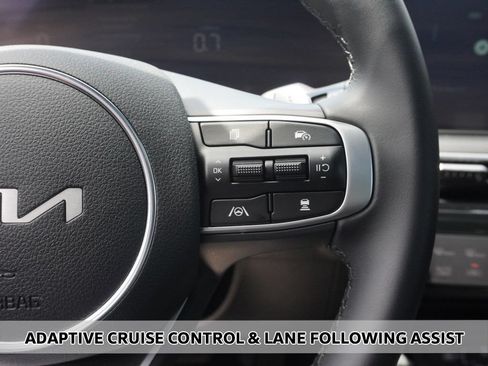 Used 2026 Kia K5 GT FWD image 5
