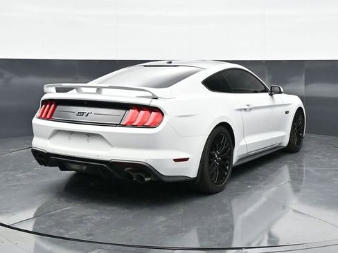Used 2018 Ford Mustang GT Premium w/ Equipment Group 401A RWD image 7