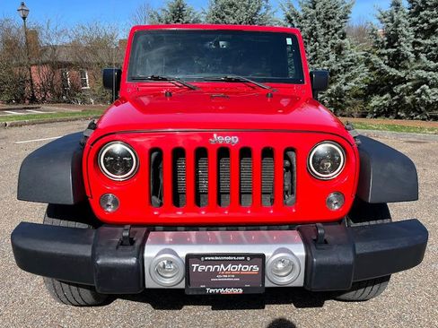 Used 2015 Jeep Wrangler Unlimited Sport w/ Quick Order Package 24S AWD/4WD image 25