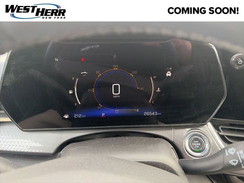 Used 2024 Chevrolet Trax ACTIV w/ Driver Confidence Package image 7