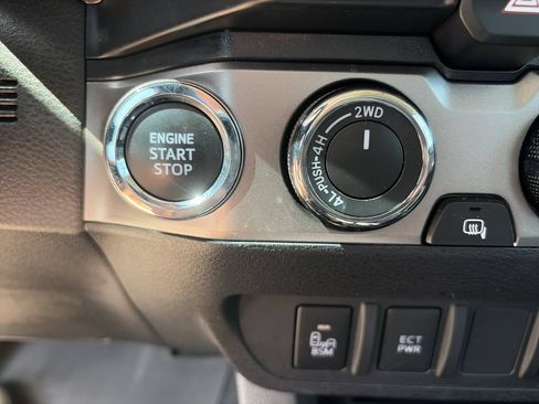 Used 2023 Toyota Tacoma SR5 w/ Technology Package AWD/4WD image 27