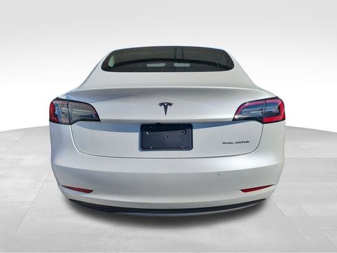 Used 2021 Tesla Model 3 Long Range image 5