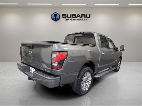 Used 2020 Nissan Titan SL w/ Moonroof Package image 5
