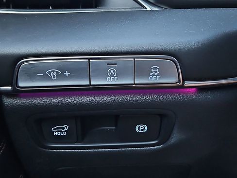 Used 2024 Genesis GV80 2.5T image 25