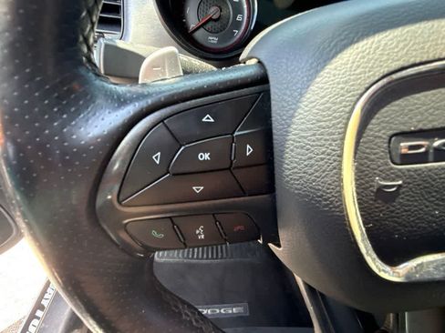 Used 2018 Dodge Charger R/T RWD image 16
