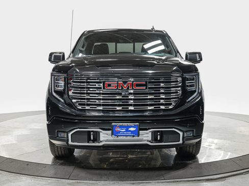 Used 2026 GMC Sierra 1500 Denali AWD/4WD image 10
