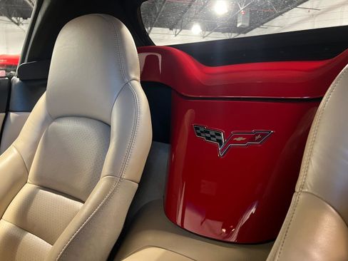Used 2007 Chevrolet Corvette Convertible w/ Preferred Equipment Group image 22