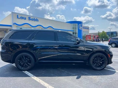 Used 2022 Dodge Durango GT RWD image 2
