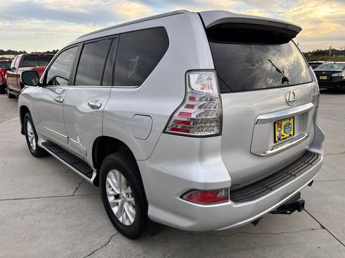 Used 2014 Lexus GX 460 image 6