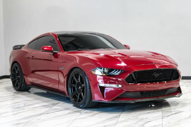 Used 2020 Ford Mustang GT Premium w/ Equipment Group 401A RWD image 9