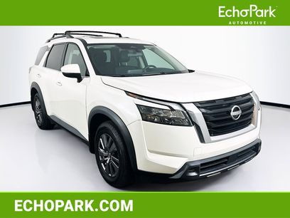 Used 2023 Nissan Pathfinder SV w/ SV Premium Package