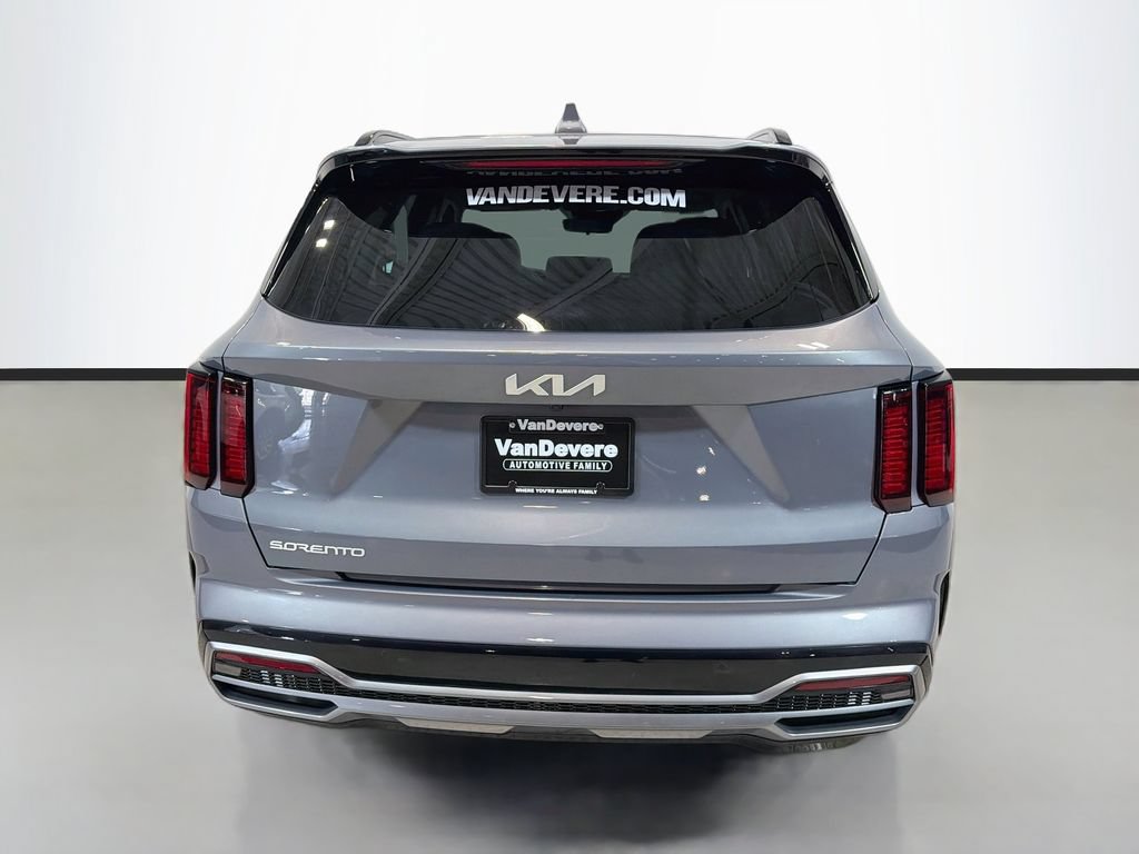 Used 2023 Kia Sorento S w/ Panoramic Sunroof Package FWD image 8