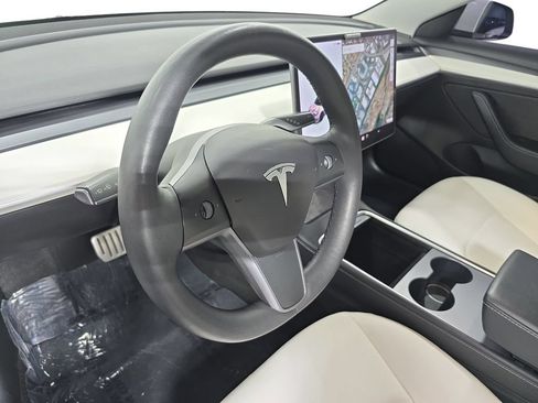 Used 2022 Tesla Model 3 Performance AWD/4WD image 4