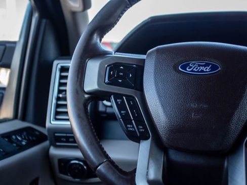 Used 2018 Ford F450 Limited image 48