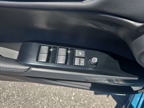 Used 2025 Toyota Camry XSE FWD image 29