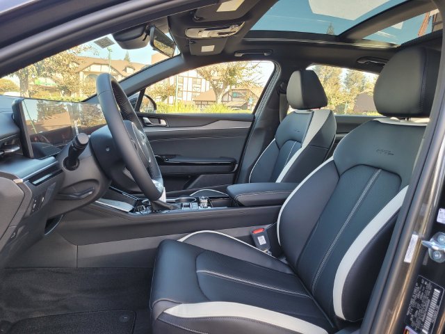 New 2027 Kia K5 GT-Line w/ GT-Line Premium Package FWD image 8