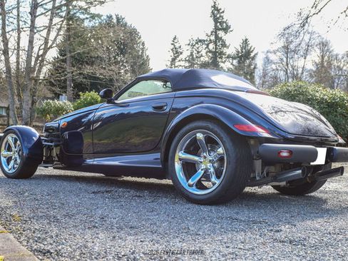 Used 2001 Chrysler Prowler image 18