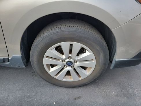 Used 2018 Subaru Outback 2.5i Premium w/ Popular Package #1 image 9