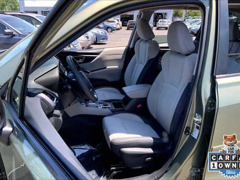 Certified 2021 Subaru Forester Premium AWD/4WD image 9