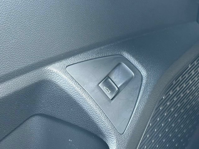 Used 2025 Volkswagen Jetta GLI Autobahn FWD image 24