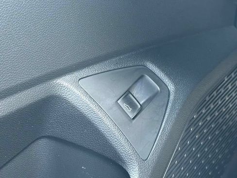 Used 2025 Volkswagen Jetta GLI Autobahn FWD image 24