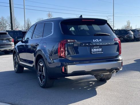 New 2025 Kia Telluride S image 5