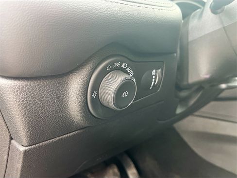 Used 2022 Dodge Durango GT w/ Blacktop Package image 10