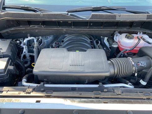 Used 2025 Chevrolet Silverado 1500 LT image 25