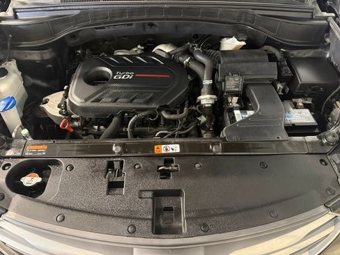 Used 2017 Hyundai Santa Fe Sport w/ 2.0T Ultimate Tech Package 05 AWD/4WD image 23