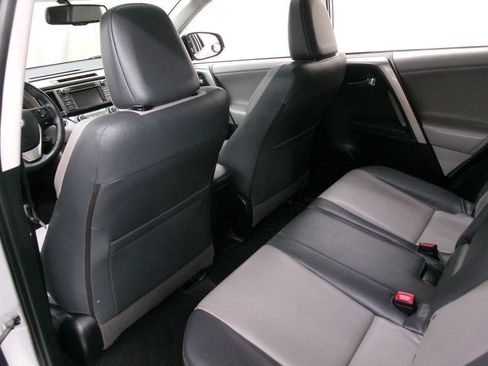 Used 2013 Toyota RAV4 Limited AWD/4WD image 18