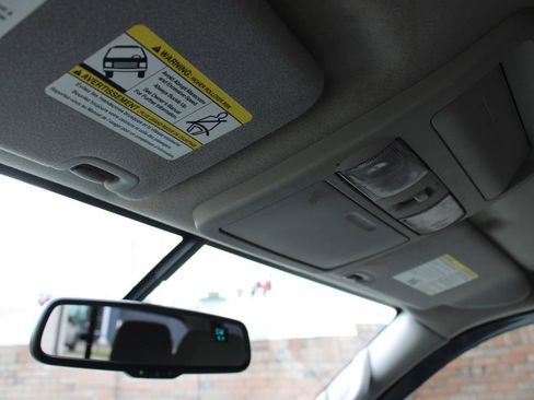 Used 2020 Nissan Frontier SV w/ Midnight Edition Floor Mats image 24