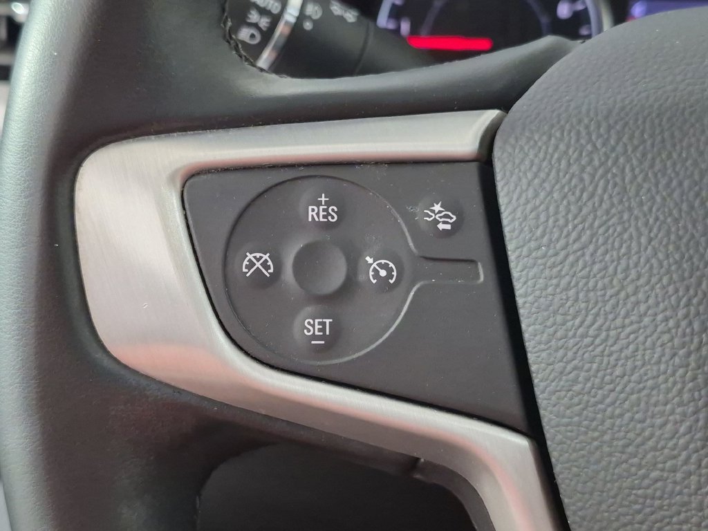 Certified 2023 GMC Acadia SLT FWD image 17