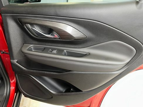 Certified 2023 GMC Terrain SLE w/ Driver Convenience Package image 29