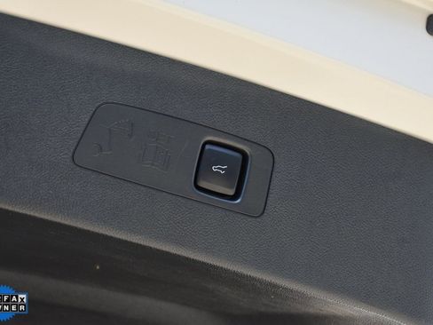 Used 2024 Lincoln Corsair Grand Touring w/ Equipment Group 301A image 33