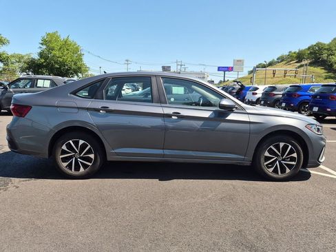 Used 2025 Volkswagen Jetta S FWD image 5
