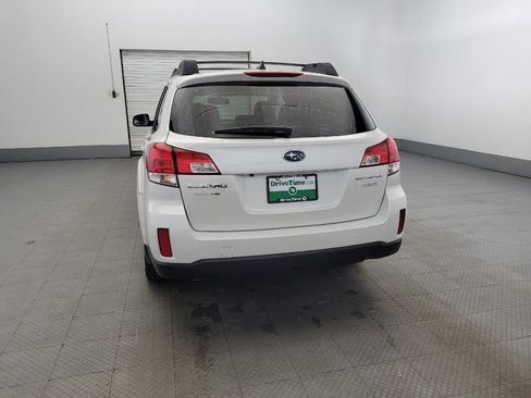 Used 2014 Subaru Outback 2.5i Limited w/ Moonroof Package image 6