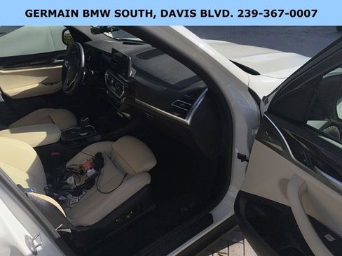 Certified 2024 BMW X3 sDrive30i w/ Premium Package image 23