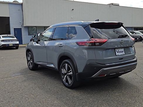 Used 2023 Nissan Rogue SL w/ SL Premium Package AWD/4WD image 6