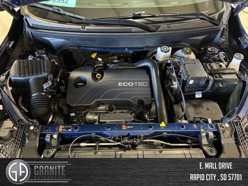 Used 2022 GMC Terrain SLE w/ Driver Convenience Package image 22