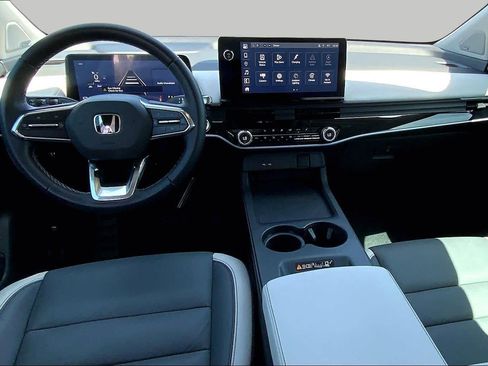 Used 2024 Honda Prologue Touring image 15