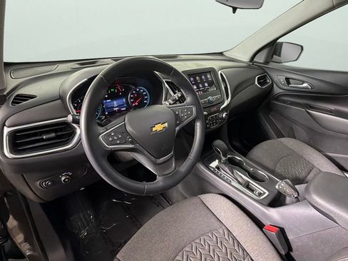 Used 2023 Chevrolet Equinox LT FWD image 18