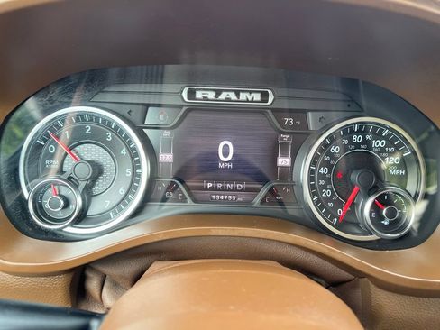 Used 2020 RAM 1500 Laramie AWD/4WD image 39