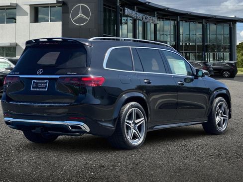 New 2025 Mercedes-Benz GLS 450 4MATIC image 4