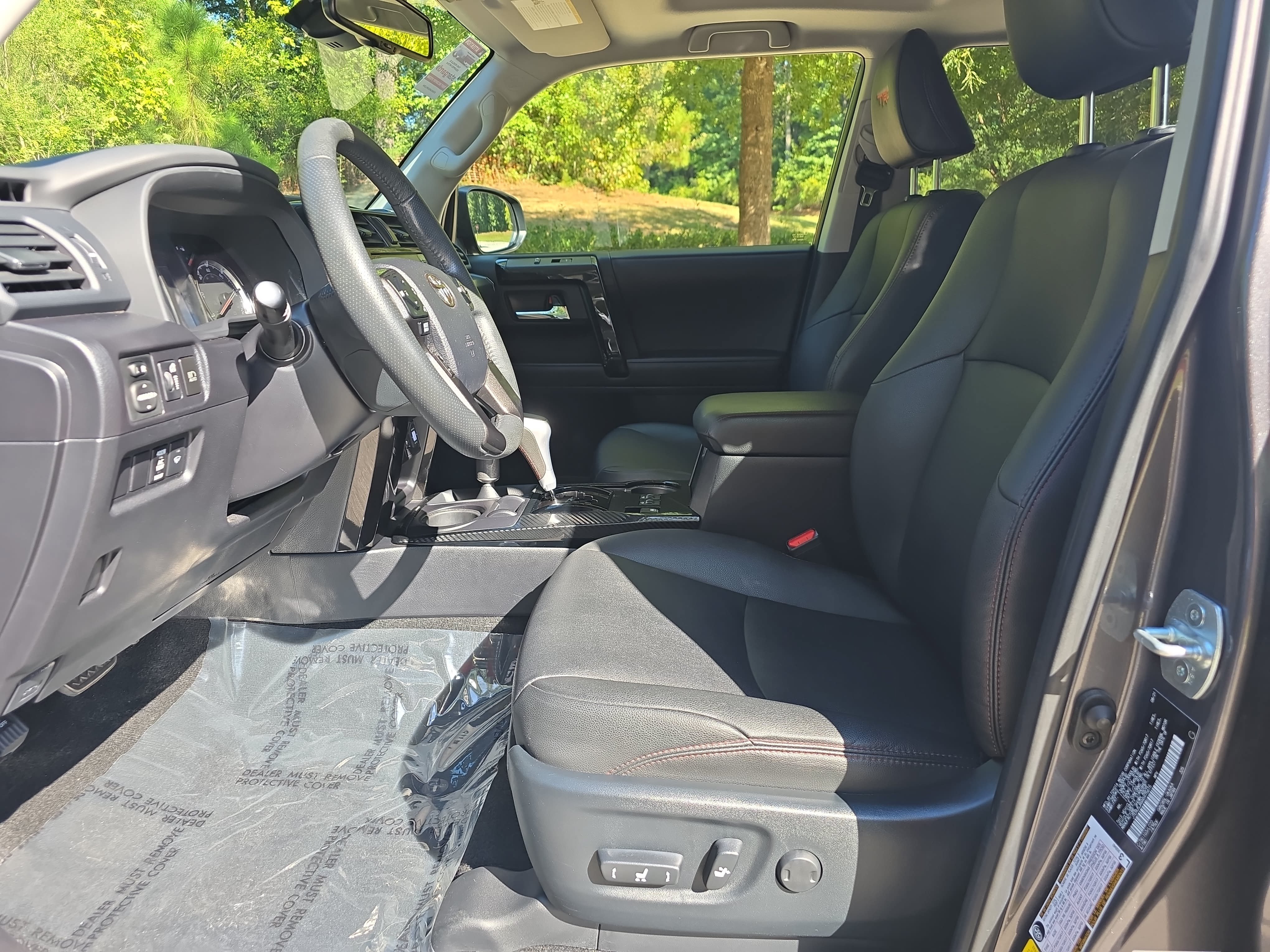 Used 2022 Toyota 4Runner TRD Off-Road Premium w/ Moonroof Package AWD/4WD image 14
